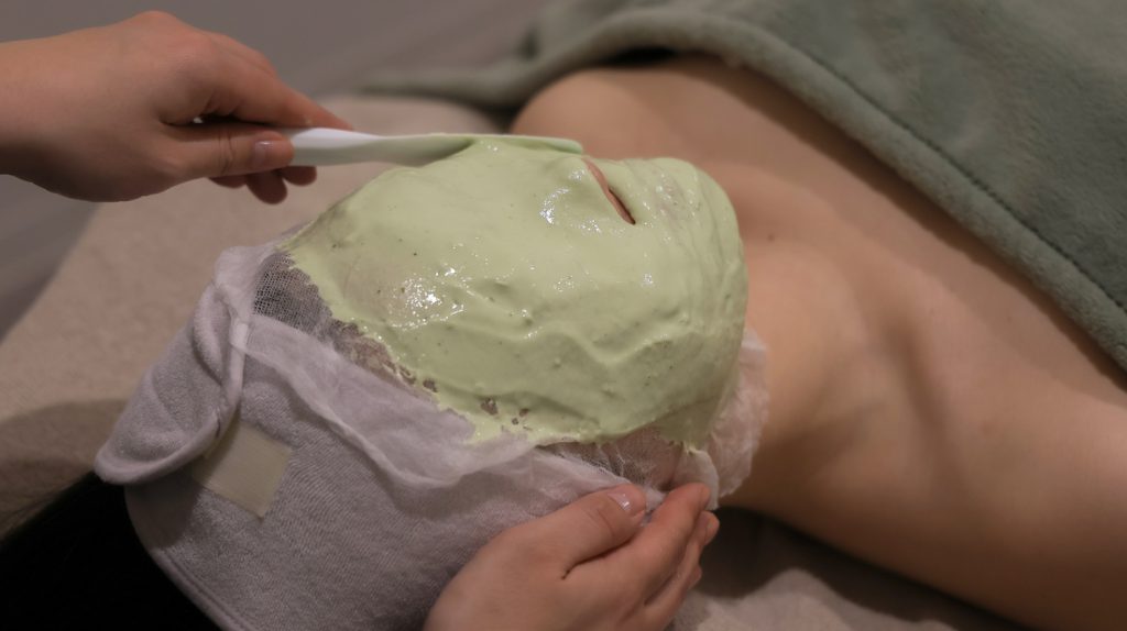 毛穴引き締め×美白ジェルパック